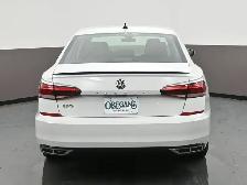 2020 Volkswagen Passat EXECLINE WITH R-LINE PACKAGE FULLY LOADED - Photo 33
