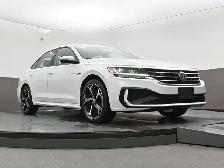 2020 Volkswagen Passat EXECLINE WITH R-LINE PACKAGE FULLY LOADED - Photo 38