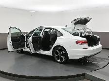 2020 Volkswagen Passat EXECLINE WITH R-LINE PACKAGE FULLY LOADED - Photo 57