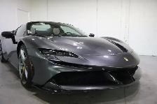 2023 Ferrari SF90 Spider Convertible EXTENSIVE CARBON FIBRE OPTI - Photo 10