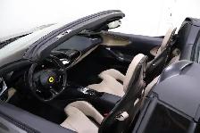 2023 Ferrari SF90 Spider Convertible EXTENSIVE CARBON FIBRE OPTI - Photo 33