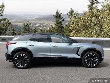 2025 Chevrolet Blazer EV RWD RS | All Weather Floor Liners - Photo 7