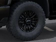 2026 Chevrolet Silverado 2500HD ZR2 - Photo 9