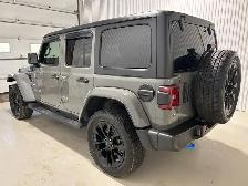 Jeep Wrangler 4xe Sahara 4 portes 4x4 2023 à vendre - Photo 8