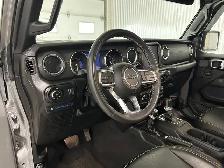 Jeep Wrangler 4xe Sahara 4 portes 4x4 2023 à vendre - Photo 11