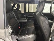 Jeep Wrangler 4xe Sahara 4 portes 4x4 2023 à vendre - Photo 17