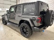Jeep Wrangler 4xe Unlimited Sahara 4x4 2022 à vendre - Photo 8