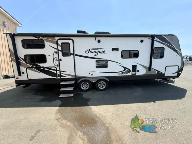 2016 Grand Design Imagine 2800BH