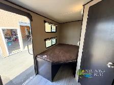 2016 Grand Design Imagine 2800BH - Photo 9