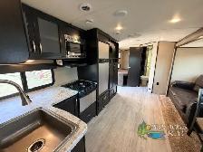 2016 Grand Design Imagine 2800BH - Photo 31