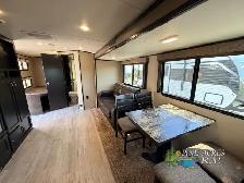 2016 Grand Design Imagine 2800BH - Photo 32