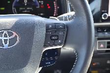 2026 Toyota Camry SE - Photo 12