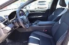 2026 Toyota Camry SE Hybrid - Photo 15