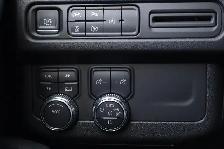 2024 GMC Yukon XL SLT - Photo 12