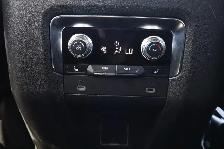 2024 GMC Yukon XL SLT - Photo 19