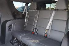 2024 GMC Yukon XL 4WD 4dr SLT - Photo 10