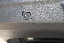 2024 GMC Yukon XL 4WD 4dr SLT - Photo 12