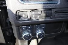 2024 GMC Yukon XL 4WD 4dr SLT - Photo 27