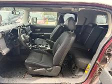2007 TOYOTA FJ Cruiser AUTOMATIQUE / 4X4 / UN VRAIS TANK - Photo 4
