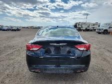 2015 Chrysler 200 - Photo 6