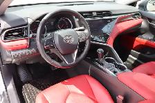 2019 Toyota Camry - Photo 9