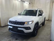 2025 Jeep Compass Altitude 4x4 - Photo 3