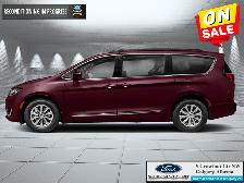 2019 Chrysler Pacifica Limited HAIL SPECIAL - HEATED LEATHER SEA