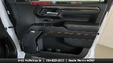 2024 GMC Sierra 1500 AT4 - Photo 14