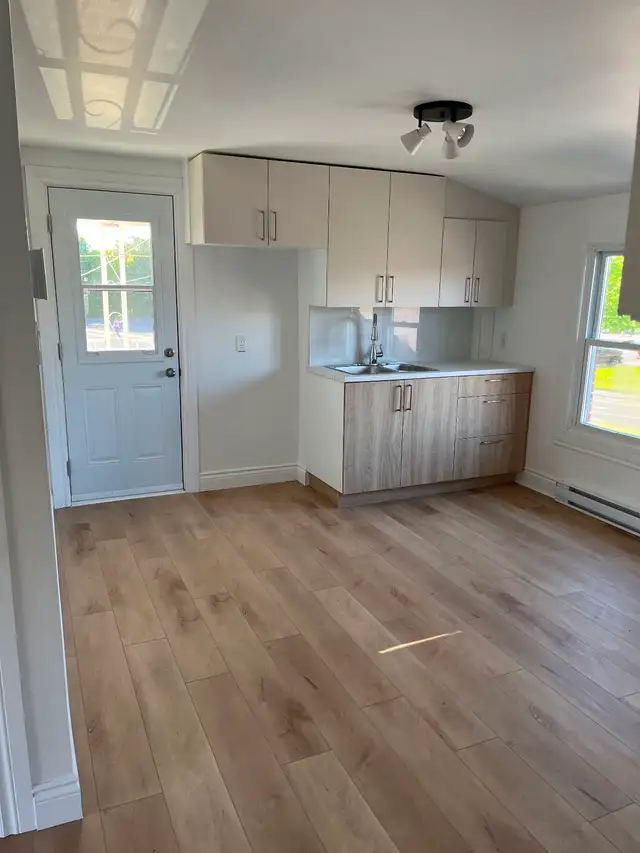 Appartement 3 1/2 duplex