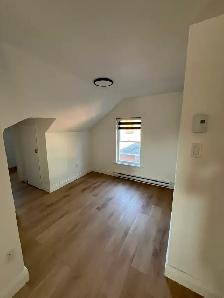 Appartement 3 1/2 duplex - Photo 3