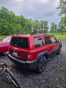2010 jeep patriot (PRICED FOR QUCK SALE) - Photo 2