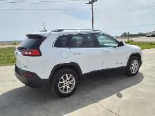 2017 Jeep Cherokee - Photo 3