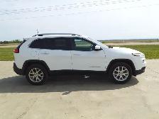 2017 Jeep Cherokee - Photo 6