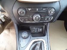 2017 Jeep Cherokee - Photo 19