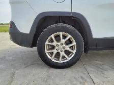 2017 Jeep Cherokee - Photo 45