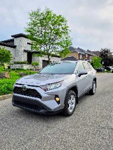 2019 Toyota Rav4 XLE - Photo 2