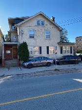 Lovely large 1 Bed Downtown Apt – 185 James St – July 1