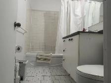1362$ NDG -2 CHAMBRES CESSION BAIL juillet/ July LEASE TRANSFER - Photo 2