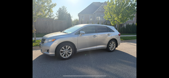 2013 Toyota Venza, 4 cyl,  grey, 197km, selling as Is Condition