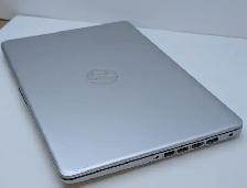 Laptop HP 14-cf0018ca 14po i5 8e Gén / 8Go DDR4 / NVMe 256Go - Photo 4