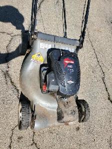 SELF PROPELLED CRAFTSMAN 5.5 HP 21' CUT LAWNMOWER - Photo 3