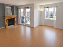 condo à louer à Sainte-Catherine - Photo 2