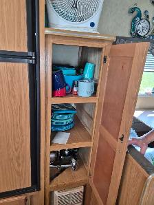 Travel Trailer - Photo 10