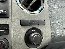 2011 Ford Super Duty F-350 SRW XLT CREW 4WD 8' BOX 6.7L DIESEL O - Photo 16
