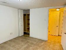 Spacious One Bed Basement Apartment Keel/Eglinton - Photo 6