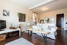 Spacious 1 Bedroom Apartment for rent - Photo 2