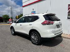 2014 Nissan Rogue SL AWD-PANOROOF-LEATHER-CAMERA-WARRANTY-CERT - Photo 3