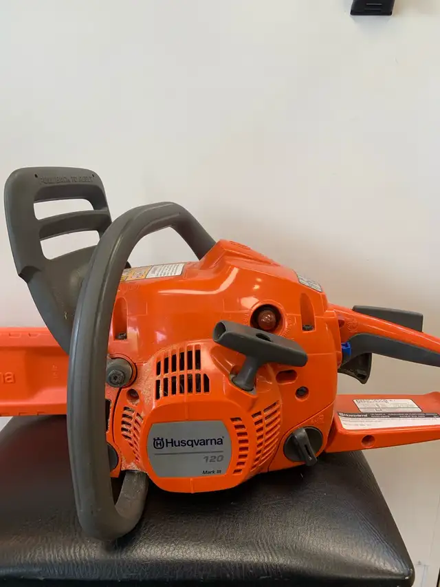 Husquvarna 120 Mark III Chainsaw