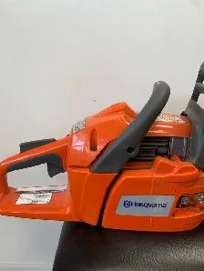Husquvarna 120 Mark III Chainsaw - Photo 3