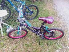 kids bike excellent cond   helmet - Photo 2
